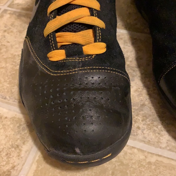 Nike Bball Zoom Shoes - Picture 3 of 16